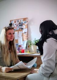 Když pomoc přichází od člověka, který sám musel začít znovu